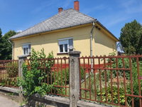Eladó családi ház, Komorón 16.5 M Ft, 2 szobás
