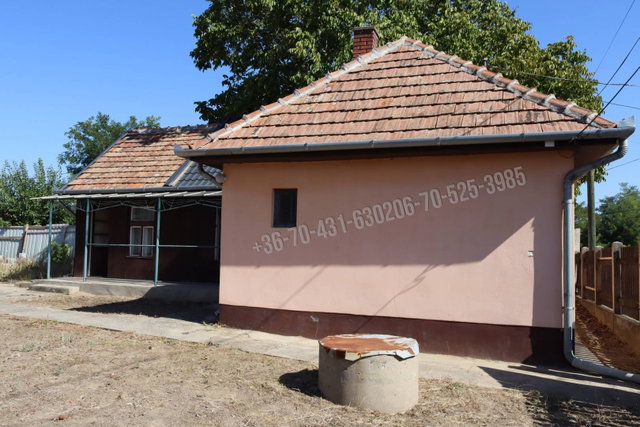 Eladó családi ház, Pilisen 34.9 M Ft, 3 szobás