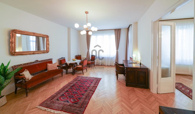 Eladó téglalakás, Budapesten, V. kerületben 154.9 M Ft, 2 szobás