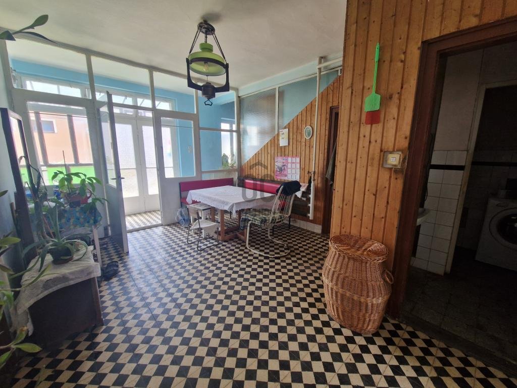 6 bed · 190m² · 23.500.000 ft