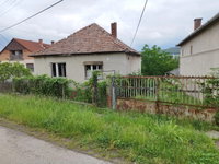 Eladó családi ház, Szűcsin 7.9 M Ft, 2 szobás