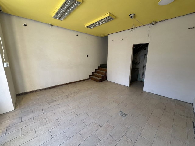 Kiadó üzlethelyiség, Debrecenben 160 E Ft / hó
