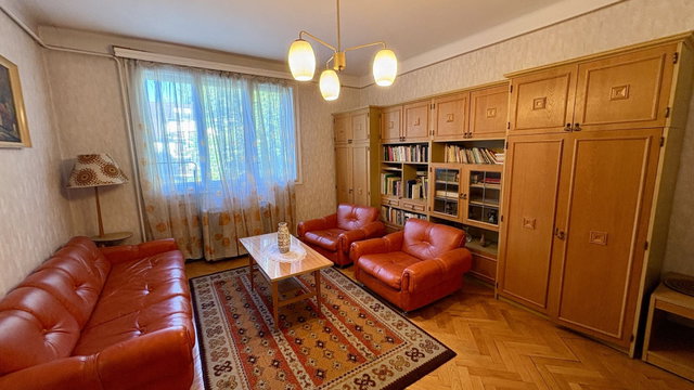 Kiadó téglalakás, albérlet, Debrecenben 700 E Ft / hó, 4 szobás