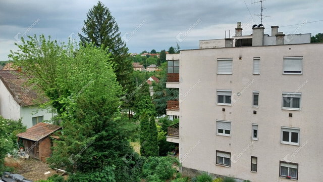 Eladó téglalakás, Vasváron 36 M Ft, 2 szobás