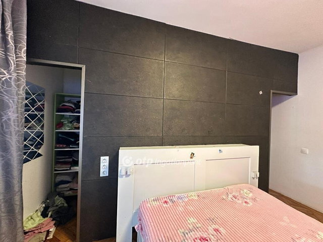 Eladó családi ház, Bugyin 59.9 M Ft, 2+1 szobás