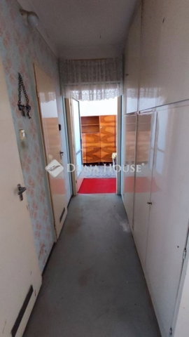 Eladó panellakás, Debrecenben 53 M Ft, 3 szobás