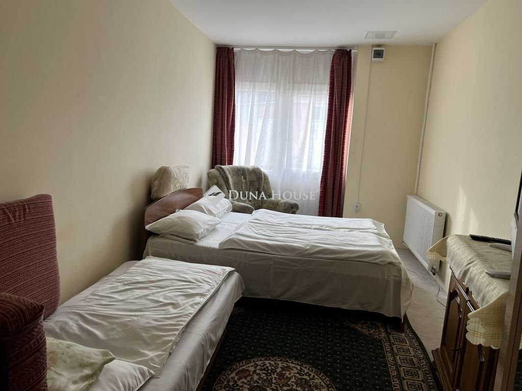 Sorház · 1 hálószoba · 1150 m² · 700.000.000 Ft