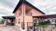Eladó családi ház, Oroszlányban 149.99 M Ft, 7 szobás