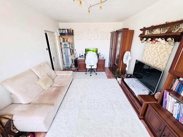 Eladó panellakás, Győrött 51.99 M Ft, 2 szobás