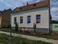 Eladó családi ház, Rábacsanakon 12.9 M Ft, 2+1 szobás