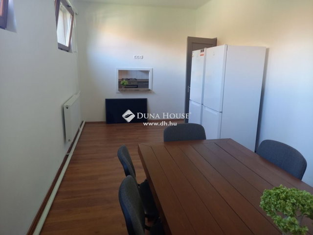 Kiadó családi ház, albérlet, Hejőkeresztúron 1200 E Ft / hó