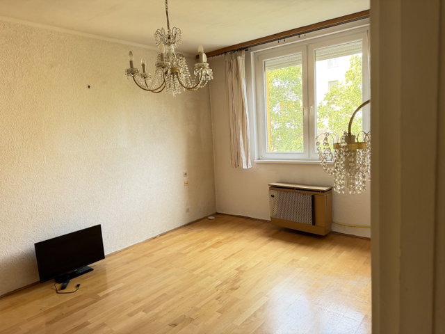 Eladó téglalakás, Szombathelyen 38.9 M Ft, 2 szobás