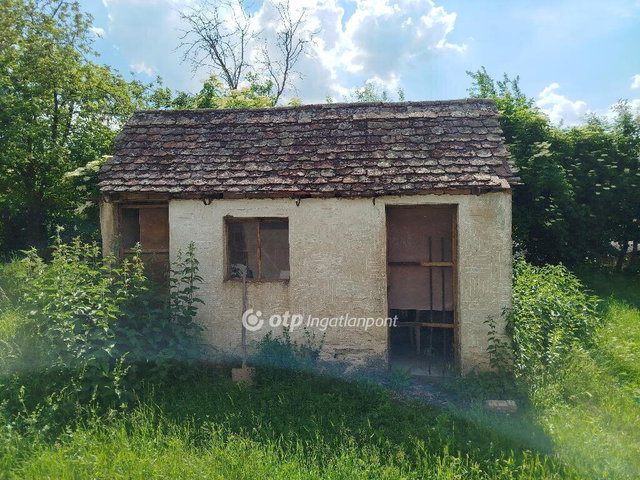 Eladó családi ház, Márokon 15 M Ft, 2 szobás