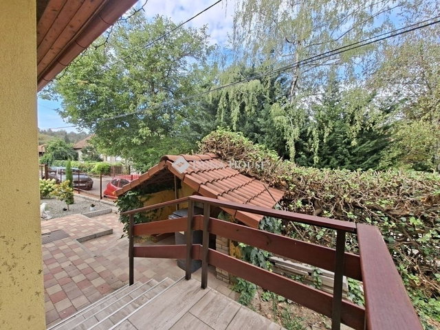 Eladó családi ház, Sülysápon 112 M Ft, 5 szobás