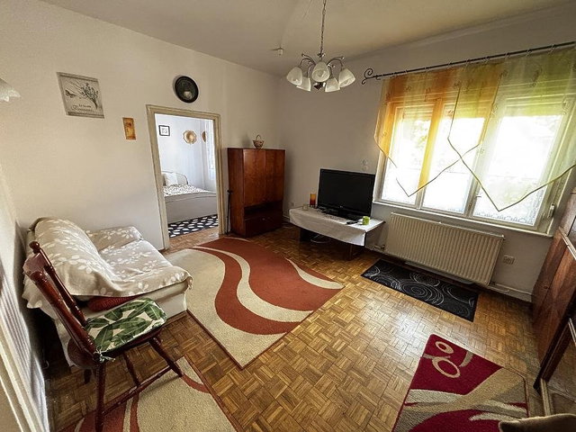 Eladó családi ház, Budapesten, XV. kerületben 99.9 M Ft