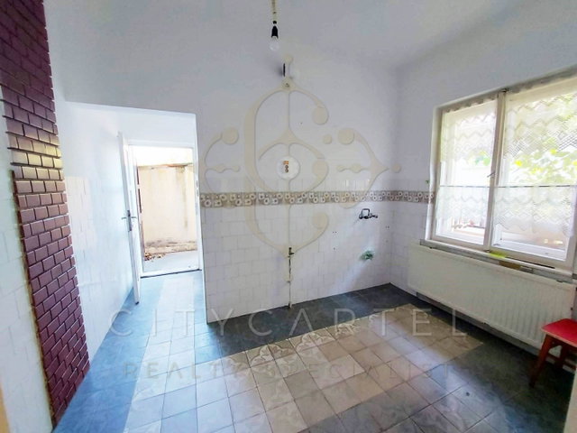 Eladó családi ház, Dunaföldváron 48.9 M Ft, 3 szobás