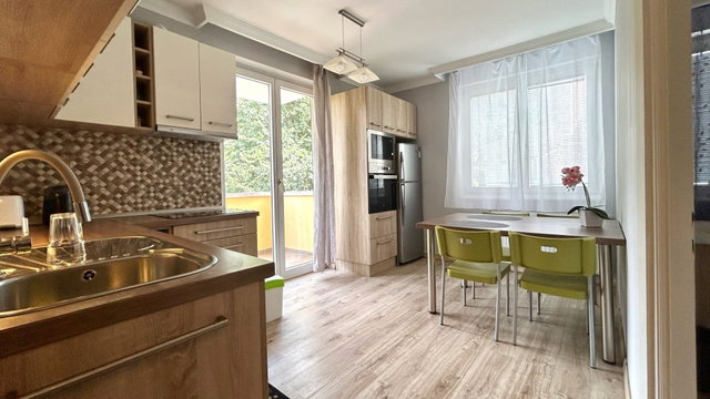 Kiadó téglalakás, albérlet, Debrecenben 540 E Ft / hó, 5 szobás