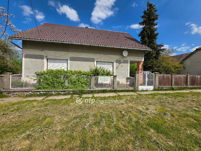 Eladó családi ház, Nagybörzsönyön 42.9 M Ft, 3 szobás