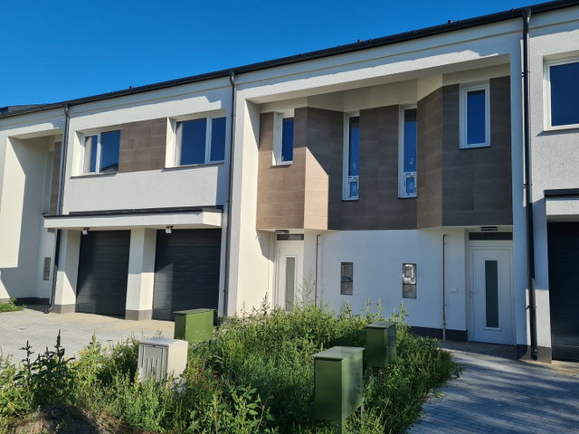 Eladó sorház, Debrecenben 129.99 M Ft, 4 szobás