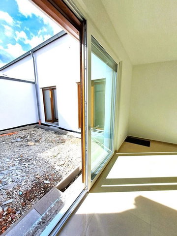 Eladó sorház, Sopronban 119.9 M Ft, 5 szobás