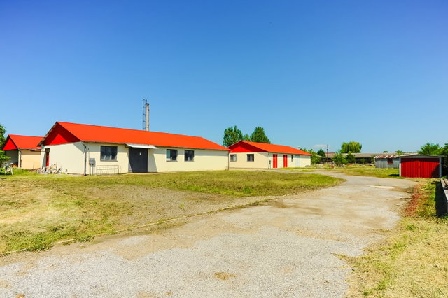 Eladó ipari ingatlan, Fehérgyarmaton, Szatmári utcában 250 M Ft