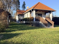 Eladó családi ház, Kercaszomoron 58.4 M Ft, 2 szobás