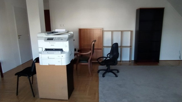 Kiadó iroda, Budapesten, II. kerületben 240 E Ft / hó, 1 szobás