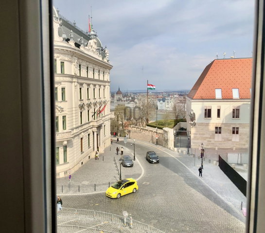 Kiadó téglalakás, albérlet, Budapesten, I. kerületben, 4 szobás