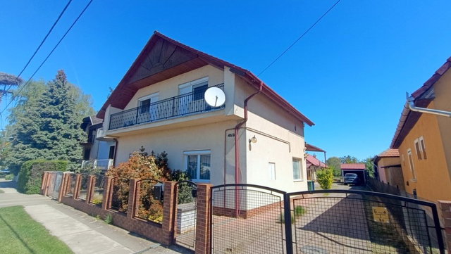Eladó családi ház, Tiszavasváriban 3.999 M Ft, 4+1 szobás