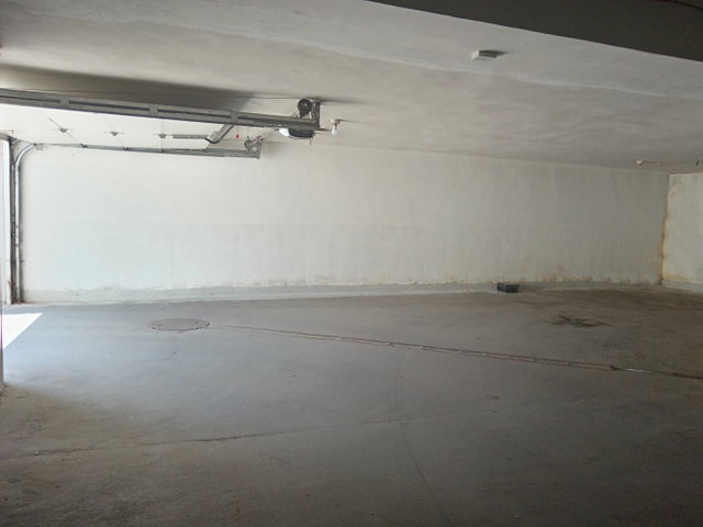 Eladó garázs, Budapesten, XIV. kerületben 8.45 M Ft