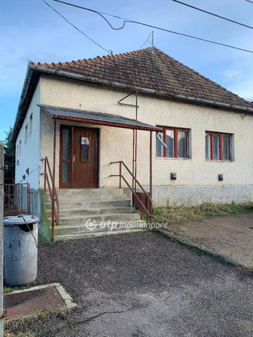 Eladó ipari ingatlan, Pétervásárán 8.5 M Ft