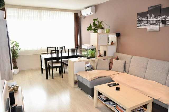 Eladó téglalakás, Budapesten, XX. kerületben 62 M Ft, 2+1 szobás