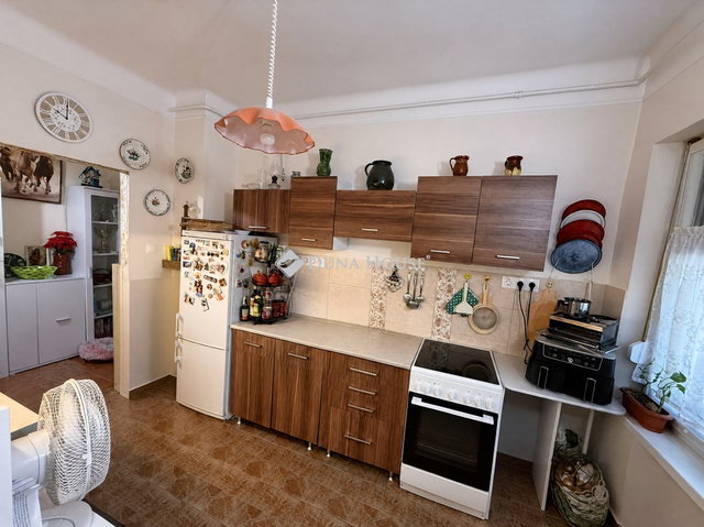 Eladó téglalakás, Budapesten, X. kerületben 45 M Ft, 1 szobás