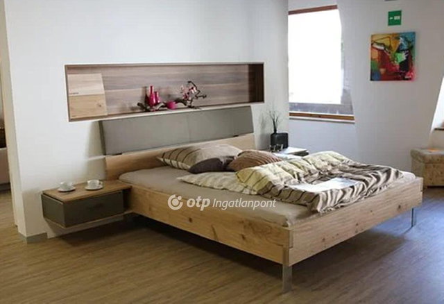Eladó téglalakás, Mosonszolnokon 90 M Ft, 4 szobás