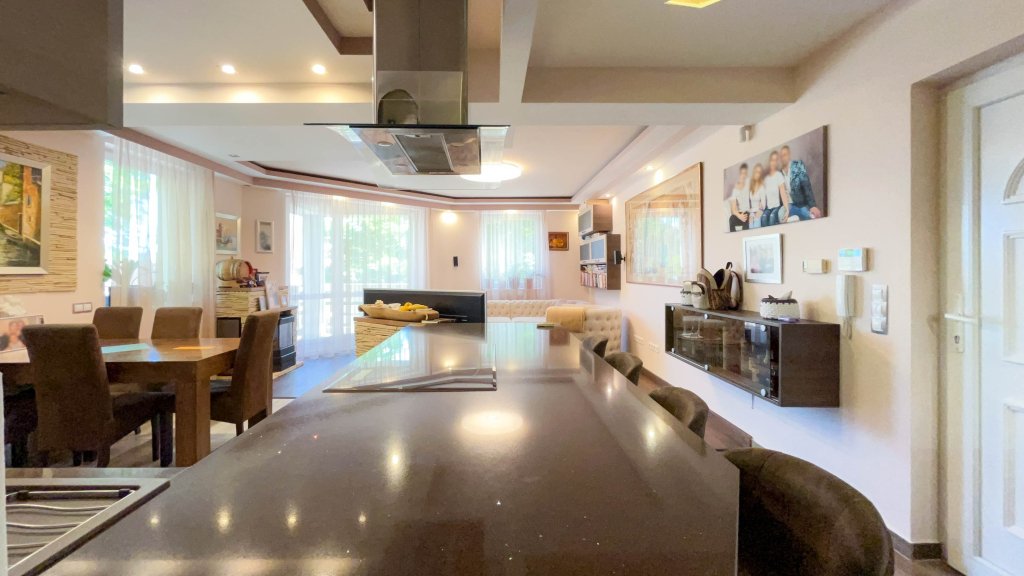 4 bed · 119m² · 160.000.000 ft
