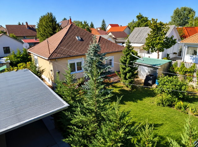 Eladó családi ház, Debrecenben 57.5 M Ft, 3 szobás