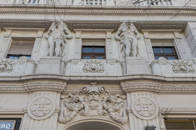 Eladó téglalakás, Budapesten, V. kerületben 199.9 M Ft, 4 szobás