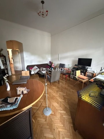 Eladó téglalakás, Budapesten, V. kerületben 120 M Ft, 2 szobás