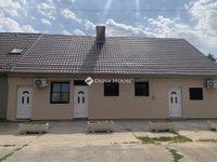 Eladó családi ház, Tolnán 84 M Ft, 8+1 szobás