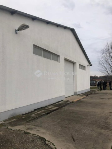 Eladó ipari ingatlan, Lakitelken 80 M Ft / költözzbe.hu