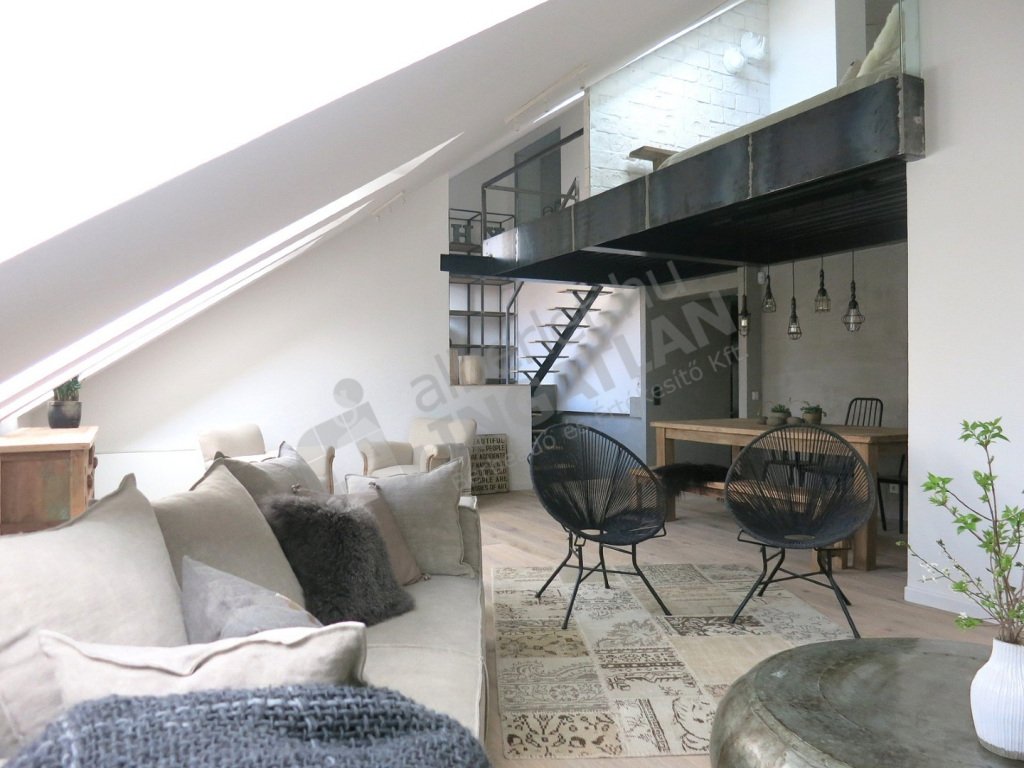 2 bed · 150m² · 1.100.000 ft