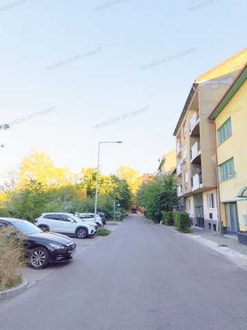 Kiadó téglalakás, albérlet, XIV. kerületben, Zászlós utcában