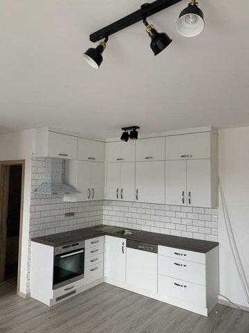 Kiadó téglalakás, albérlet, Tatán 230 E Ft / hó, 3 szobás