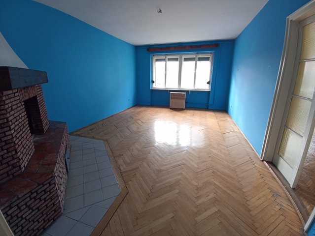 Eladó téglalakás, Egerben, Servita utcában 57.5 M Ft, 3 szobás