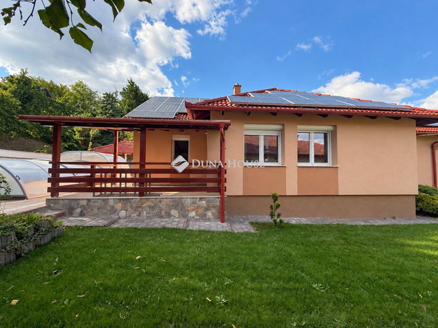 Eladó családi ház, Érden 164.9 M Ft, 6 szobás