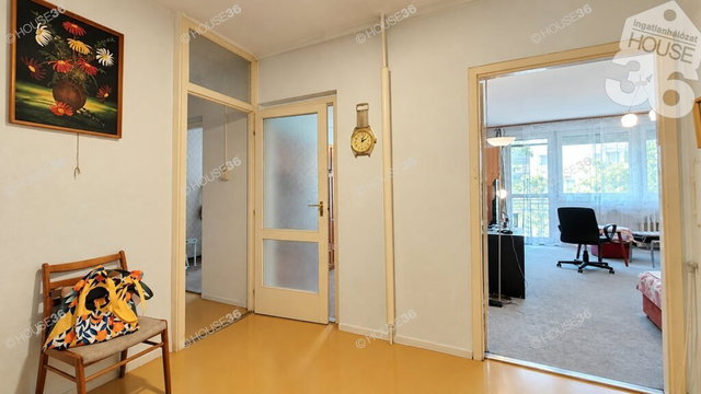 Eladó panellakás, Kecskeméten 56.5 M Ft, 3 szobás