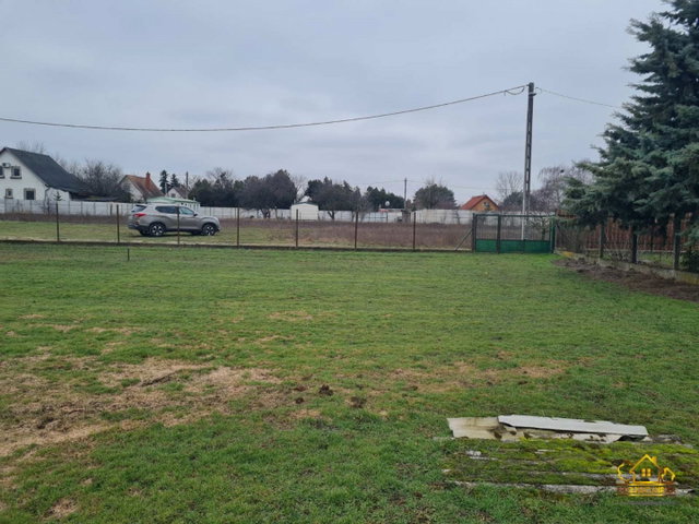 Eladó telek, Szigetszentmiklóson 15.5 M Ft / költözzbe.hu