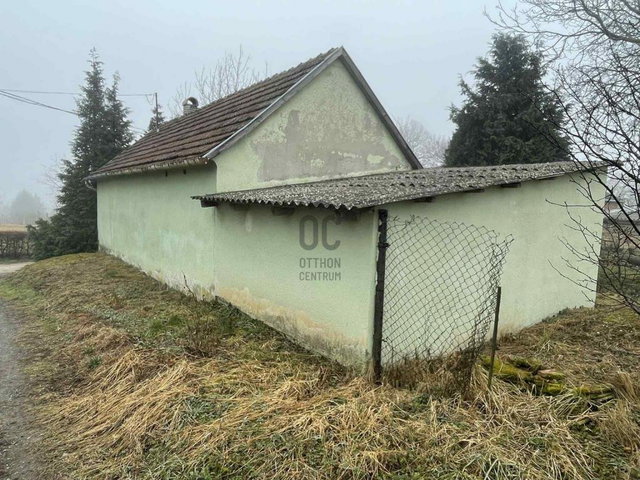 Eladó nyaraló, Eszteregnyén 1.9 M Ft, 3 szobás