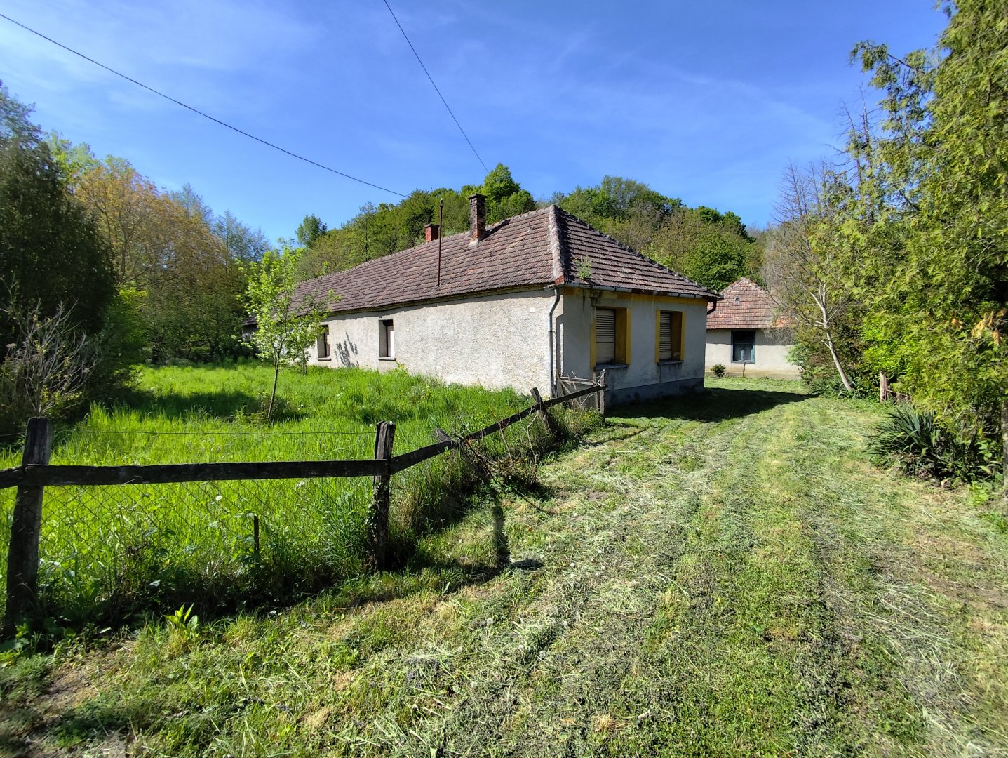 4 bed · 90m² · 28.000.000 ft
