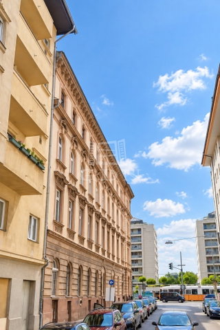 Eladó téglalakás, Budapesten, IX. kerületben 53.9 M Ft, 1 szobás
